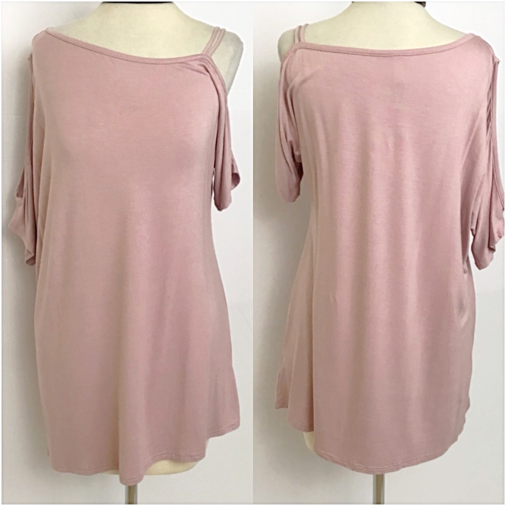 Edgy Sassy Blush Strappy Shoulder Top SM - Picture 5 of 6